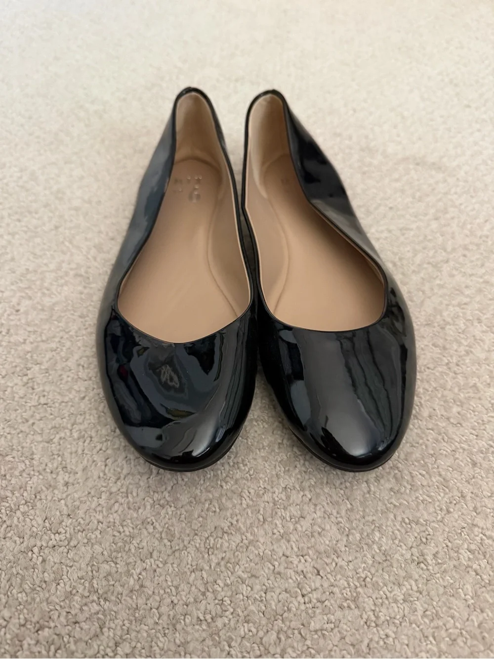 Mix No. 6 black flats, size women’s US 10